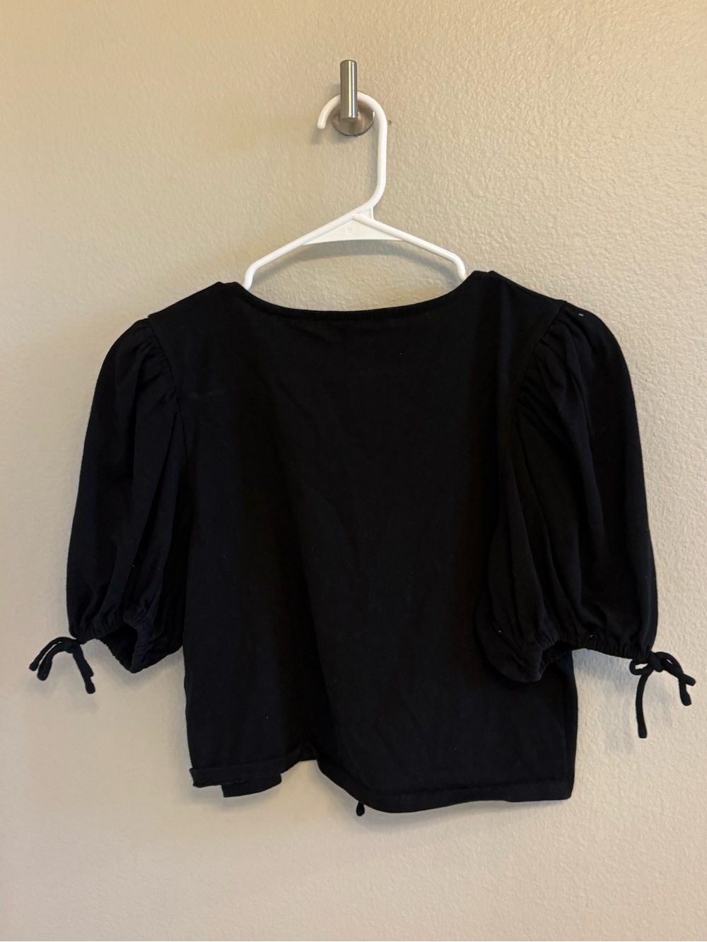 Free People Women's Black Tie-Front Puff Sleeve Top - Picture 4 of 5